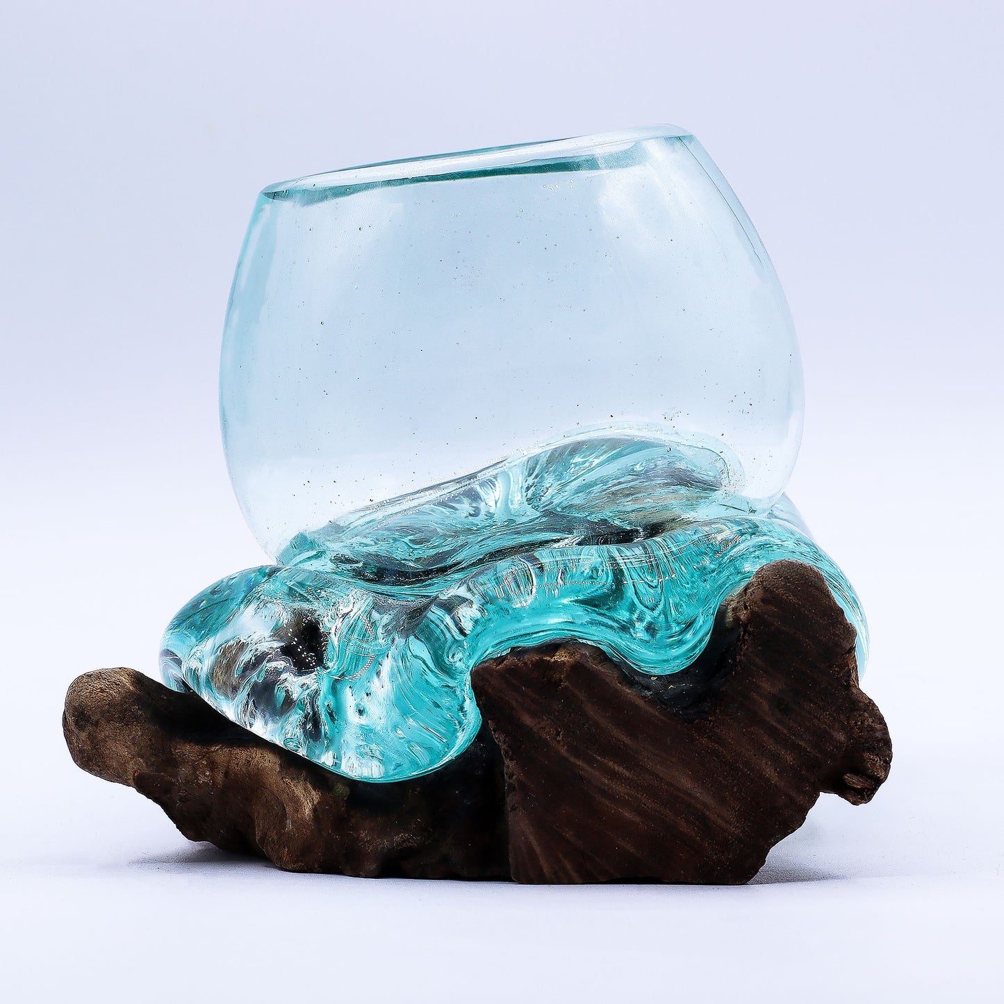 Handgemaakte Gerecycled glas mini kom op Hout – Uniek Interieurstuk